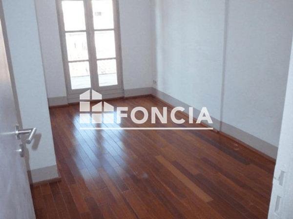 Location Appartement 4 pièces 105 m² - 105 COURS LAFAYETTE Toulon 83000