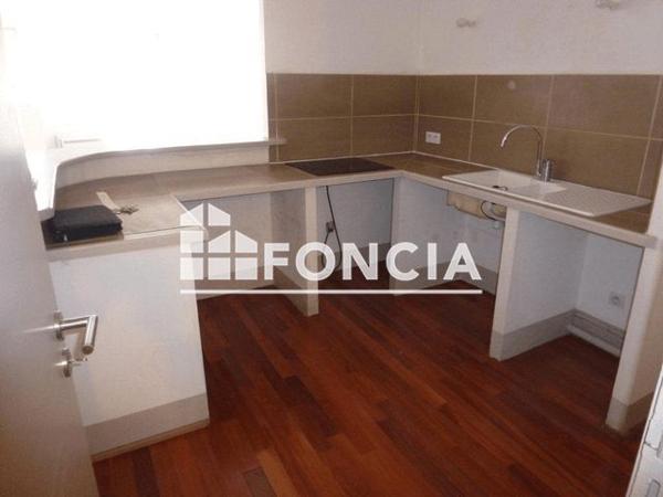 Location Appartement 4 pièces 105 m² - 105 COURS LAFAYETTE Toulon 83000