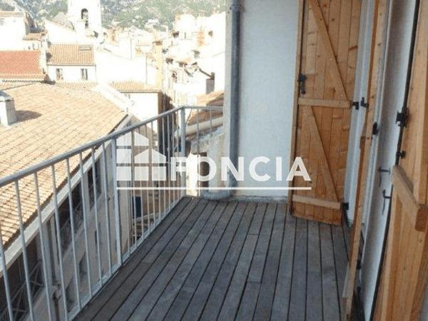 Location Appartement 4 pièces 105 m² - 105 COURS LAFAYETTE Toulon 83000