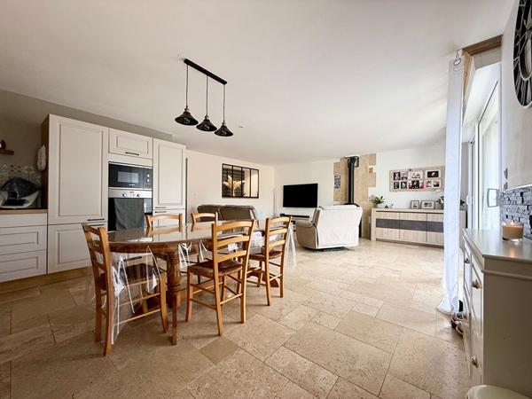 Maison Surgeres 6 pièce(s) 127 m2