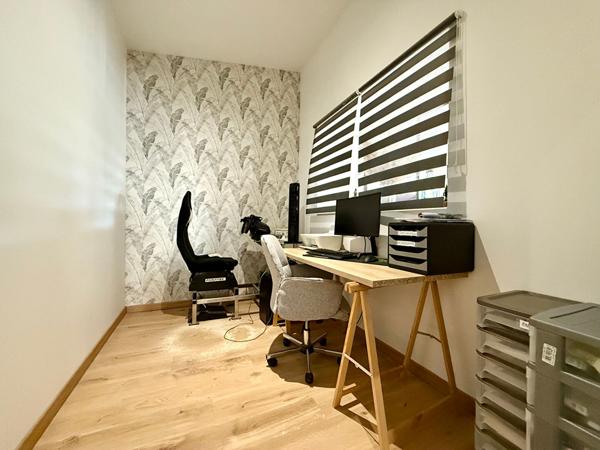 Maison Surgeres 6 pièce(s) 127 m2