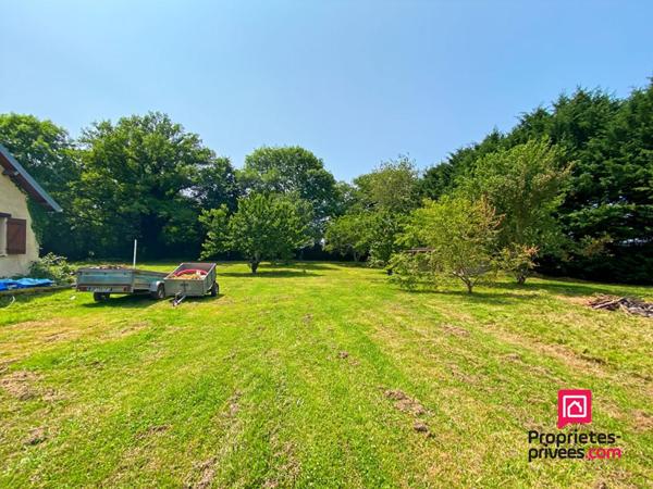 Pavillon Proche Précy Sous Thil avec dépendance et terrain