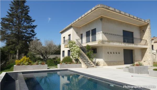 Morières-lès-Avignon villa de 185 m² avec 2 logements indépendants, garage et potentiel locatif Morieres les avignon