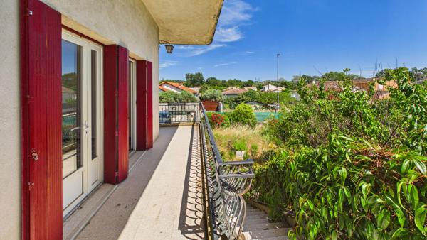 Morières-lès-Avignon villa de 185 m² avec 2 logements indépendants, garage et potentiel locatif Morieres les avignon