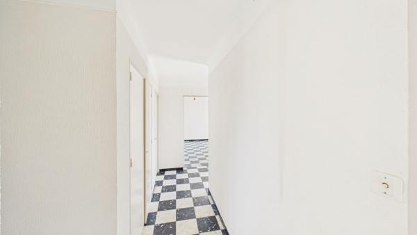 Morières-lès-Avignon villa de 185 m² avec 2 logements indépendants, garage et potentiel locatif Morieres les avignon