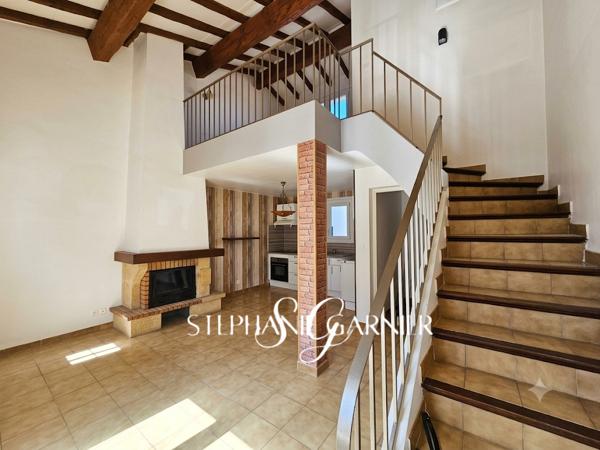 Charmante villa avec garage et jardin