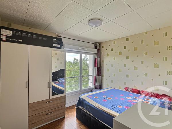 Appartement F4 à vendre  4 pièces - 68,07 m 2   AULNAY SOUS BOIS  - 93