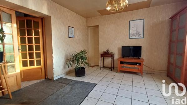 Maison 5 pièces de 158 m² à Saint-Doulchard (18230)