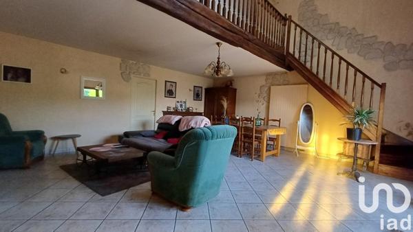 Maison 5 pièces de 158 m² à Saint-Doulchard (18230)