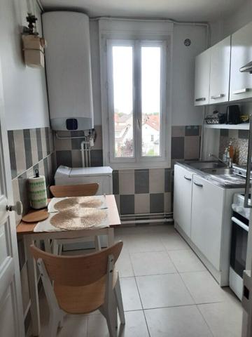 Appartement Deuil-la-barre, 2 pièces meublé 35m2 Loyer 920 €/mois charges comprises **  - Référence  1633