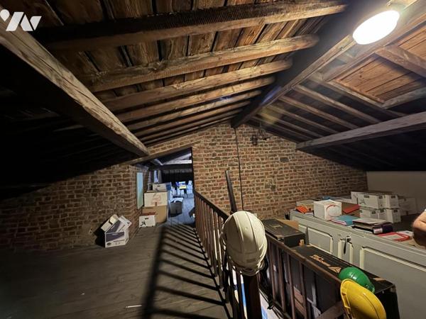 Appartement dernier étage d'une maison bourgeoise Valenciennes prox. centre, Poterne, Musée 3 pkings