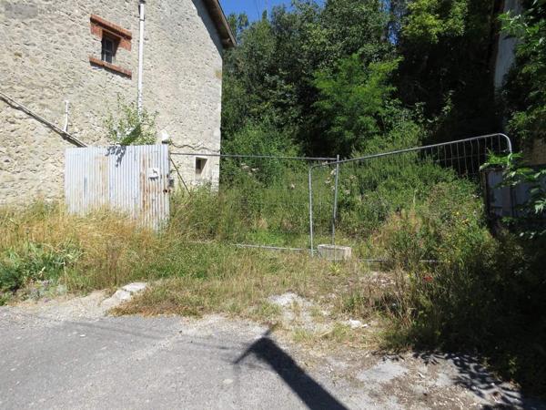 Maison à vendre à Asfeld dans les Ardennes (08190), ref : 021/1739