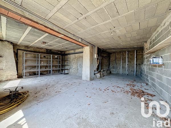 Maison à vendre 7 pièces 211 m² Carpentras