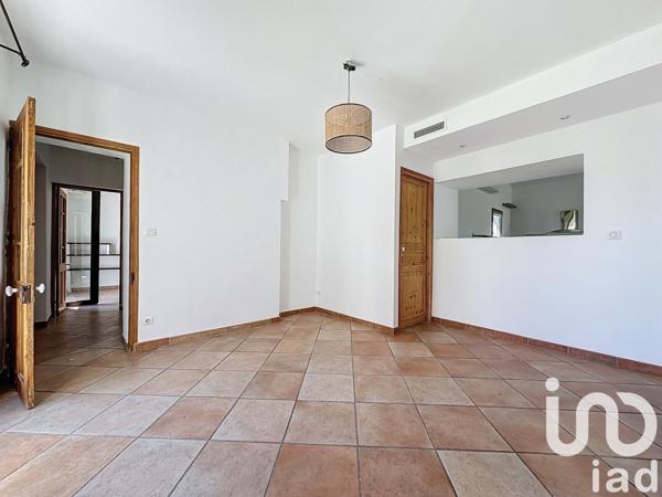 Maison à vendre 7 pièces 211 m² Carpentras
