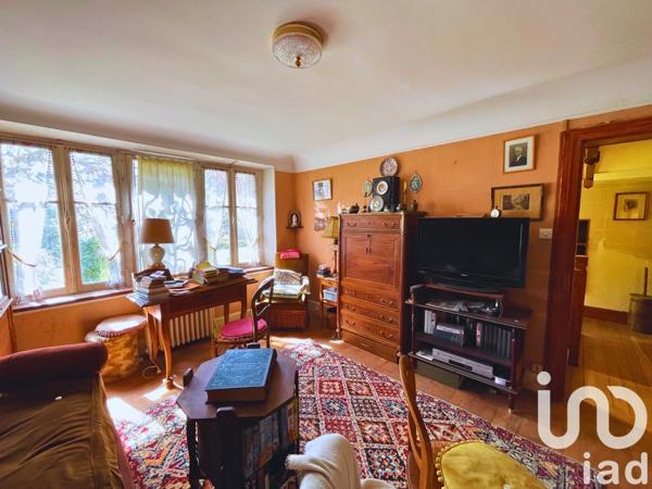 Maison 10 pièces de 200 m² à Entrains-sur-Nohain (58410)