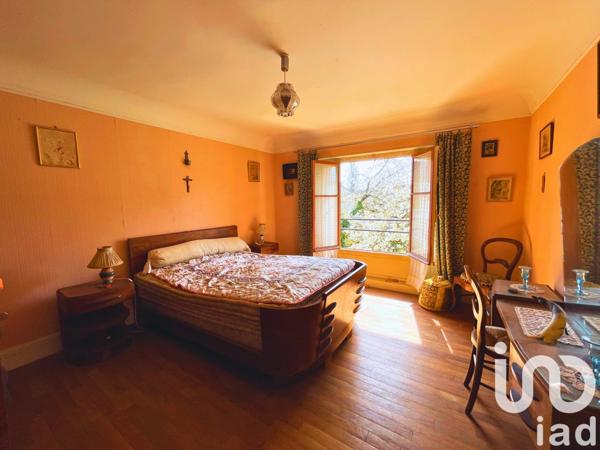 Maison 10 pièces de 200 m² à Entrains-sur-Nohain (58410)