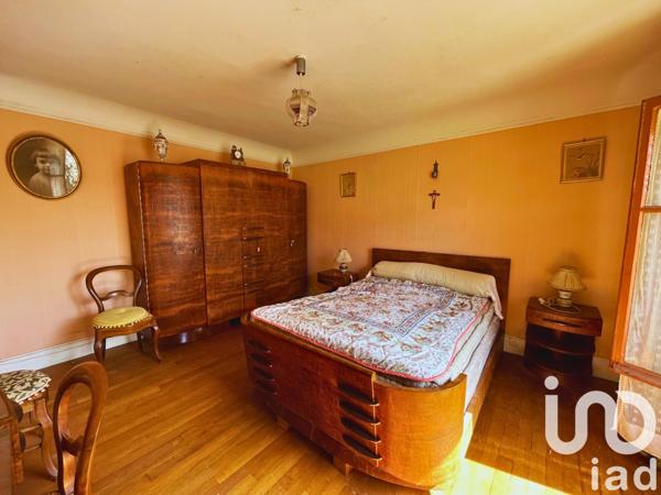 Maison 10 pièces de 200 m² à Entrains-sur-Nohain (58410)