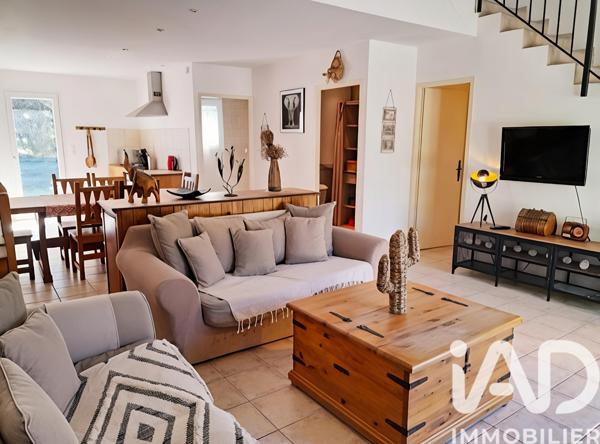 Maison à vendre 3 pièces 70 m² Aigues-Mortes