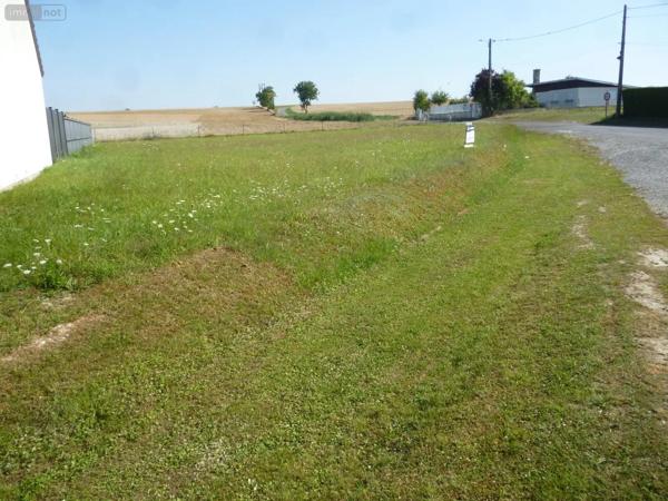Achat - Terrain à bâtir Ribemont 02240 898 m 2