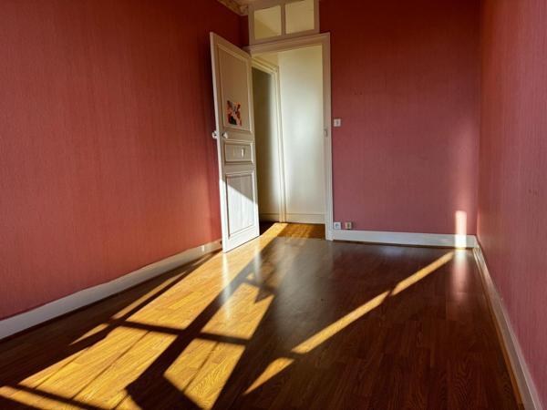 Maison individuelle au centre de Couches