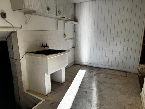 Maison individuelle au centre de Couches