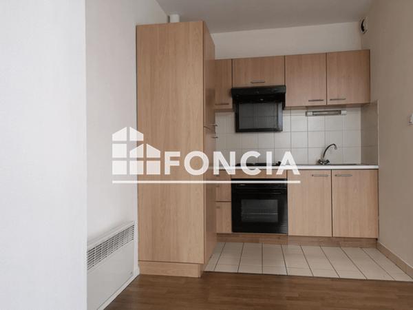 Location Appartement 2 pièces 29.46 m² - 32 RUE DENIS PAPIN Blois 41000
