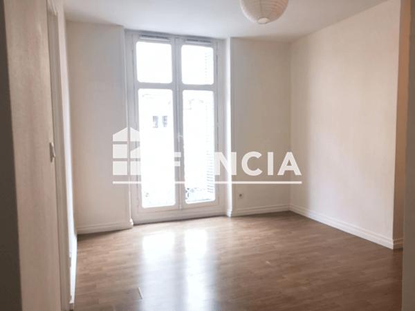 Location Appartement 2 pièces 29.46 m² - 32 RUE DENIS PAPIN Blois 41000