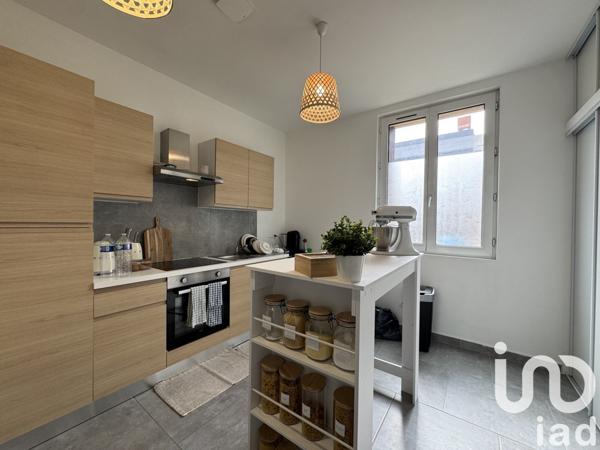 Appartement 3 pièces de 53 m² à Toulon (83200)