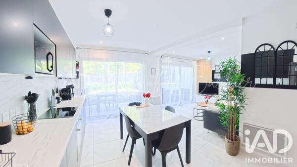 Maison à vendre 4 pièces 88 m² Champs-sur-Marne