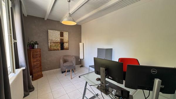 Maison 7 pièce(s) 5 chambre(s) 181 m²