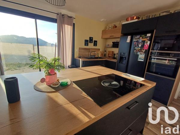 Maison à vendre 5 pièces 115 m² Le Castellet