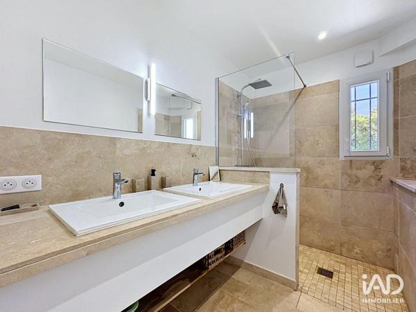 Maison à vendre 7 pièces 167 m² Sainte-Maxime
