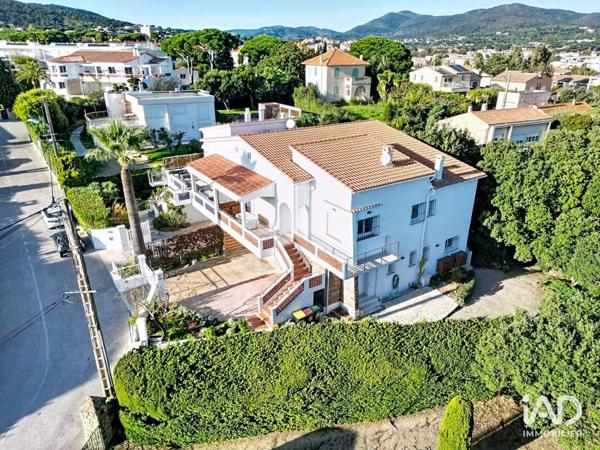 Maison à vendre 7 pièces 167 m² Sainte-Maxime