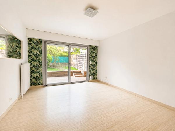 Appartement - 2 pièces - Jardin - Cave - Parking - Piscine - Tennis - Parc - Proche Parc Montcalm - Ligne 5 Tramway