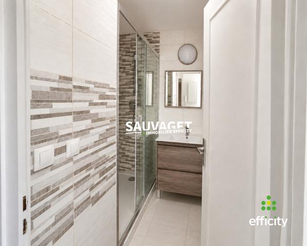 Appartement
         1 pièce
        - 24 m² Exclusivité 56 000 € *