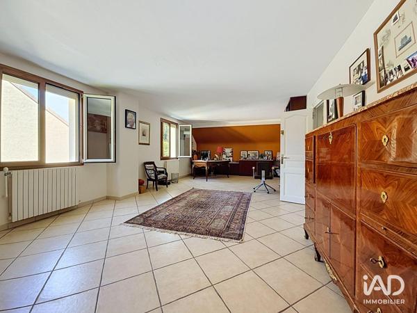 Maison à vendre 6 pièces 214 m² Vaux-sur-Seine