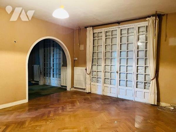 A vendre sur la commune de Précey, accès direct à la voie rapide (RN 175), maison individuelle ...