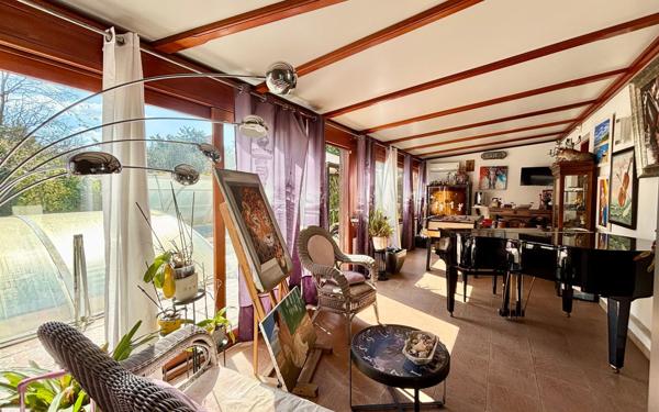 Maison à vendre    5 pièces •  Gigean