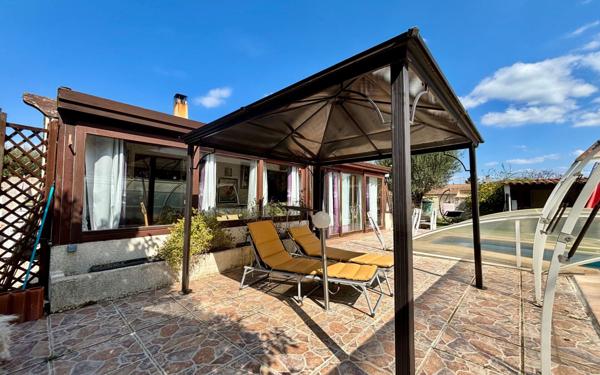 Maison à vendre    5 pièces •  Gigean