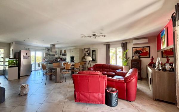 Maison à vendre    5 pièces •  Gigean