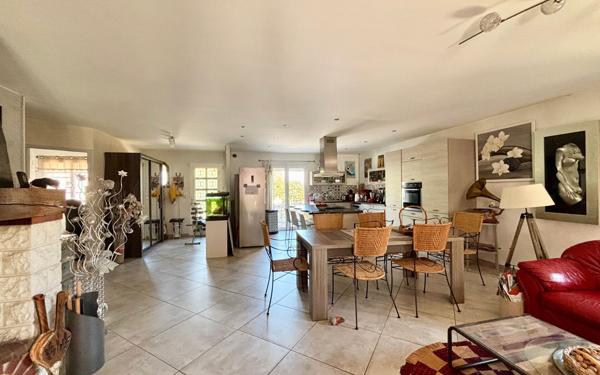 Maison à vendre    5 pièces •  Gigean