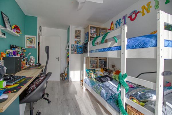 Appartement 3 pièces- 2ème étage - avec jardin privatif – Centre-ville