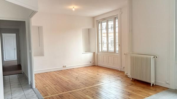 Saint Etienne Centre Deux T4 89.65 m²