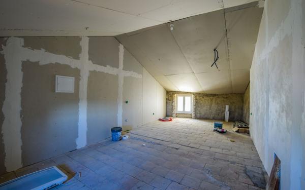 Maison à vendre    5 pièces •  Estézargues