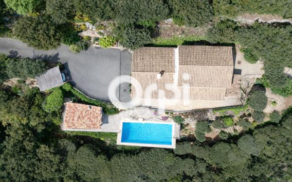 Maison à vendre    4 pièces •  Montauroux