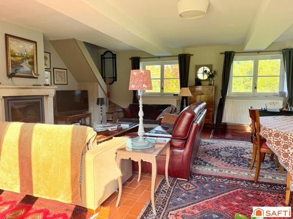 Propriété de plus de 21 hectares, forêts et prés, avec une sublime longère et dépendance