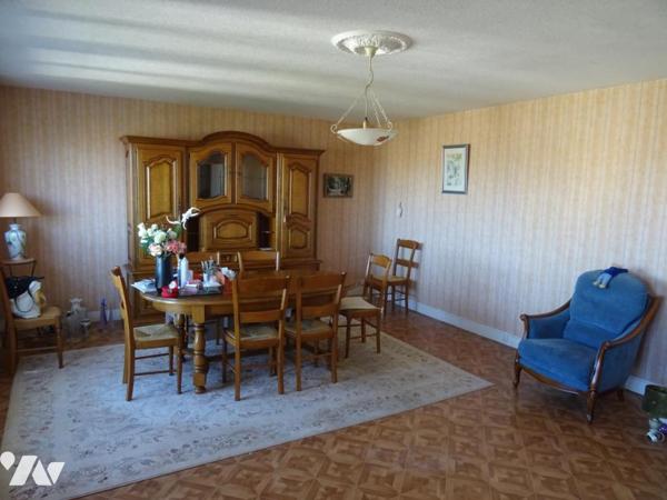 APPARTEMENT A VENDRE A LAVAL (53000)