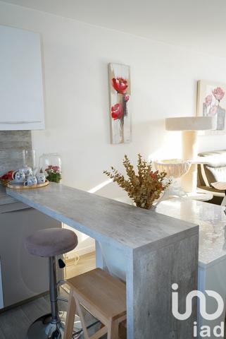 Appartement 3 pièces de 65 m² à Lacroix-Saint-Ouen (60610)