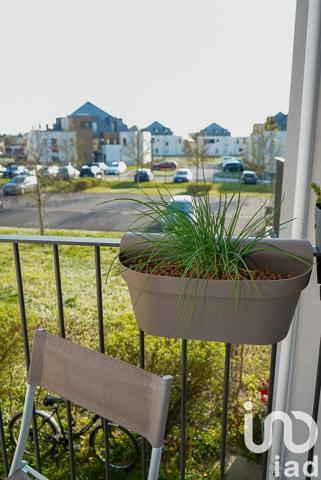 Appartement 3 pièces de 65 m² à Lacroix-Saint-Ouen (60610)