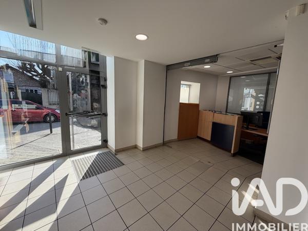 Immeuble à vendre 125 m² Vaux-le-Pénil